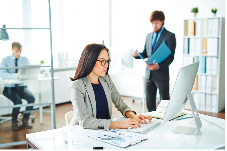 Étudiant Bachelor Responsable Développement Commercial