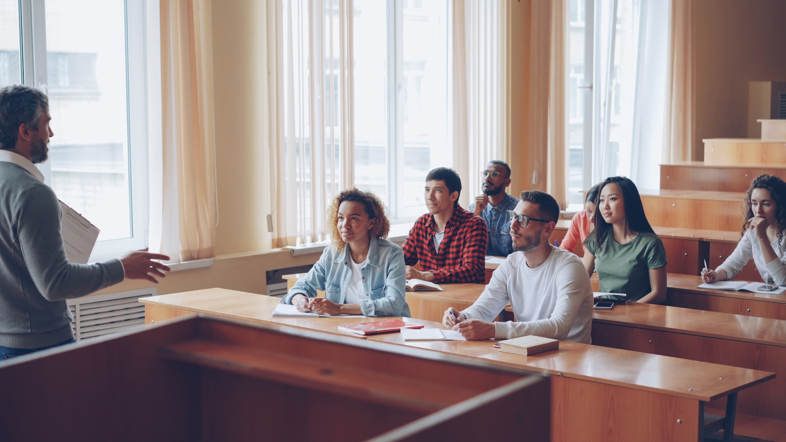 Cours du BTS MCO en salle &agrave; ESICIM ACADEMY